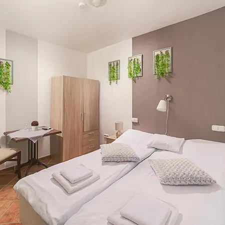 Affittacamere Charlie 3*